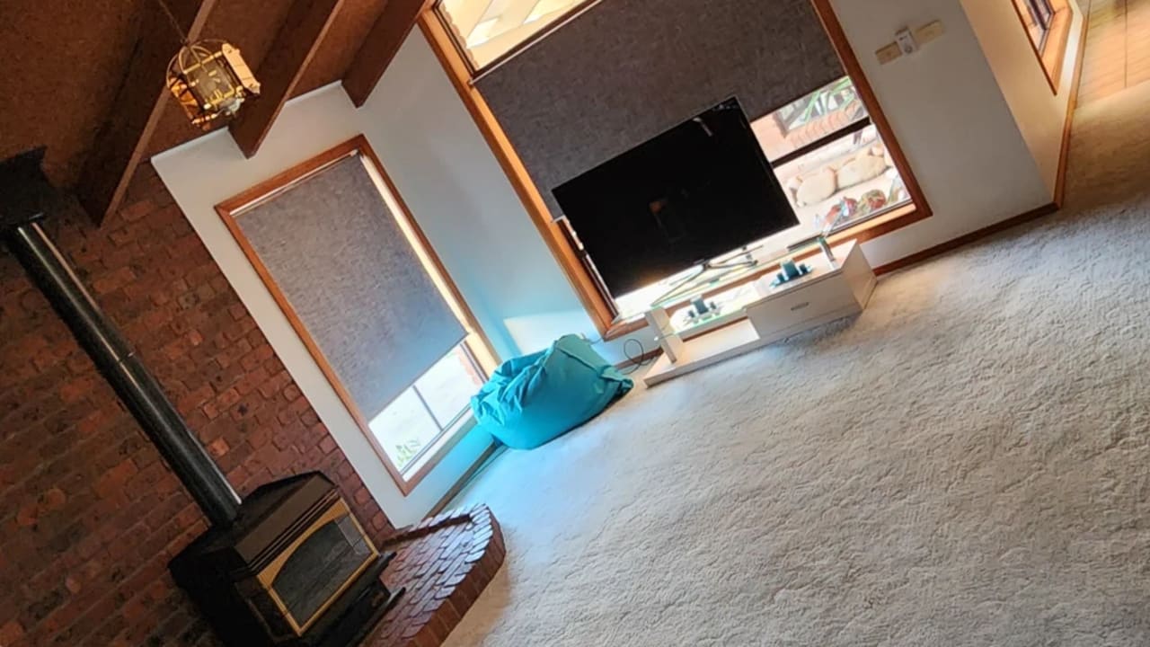 Room in a share house