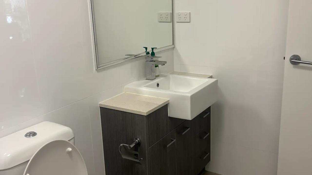 Furnished room with own bathroom