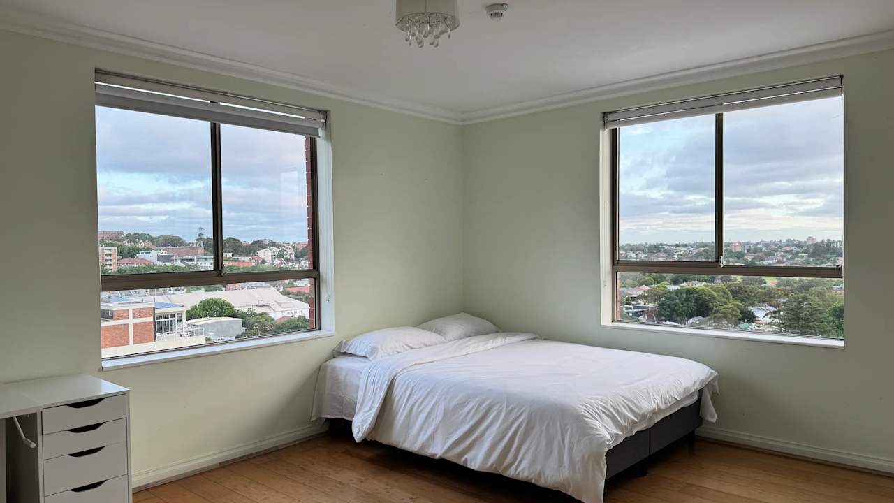 Furnished room with own bathroom