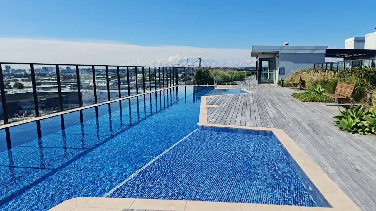 Whole property with 2 rooms for rent