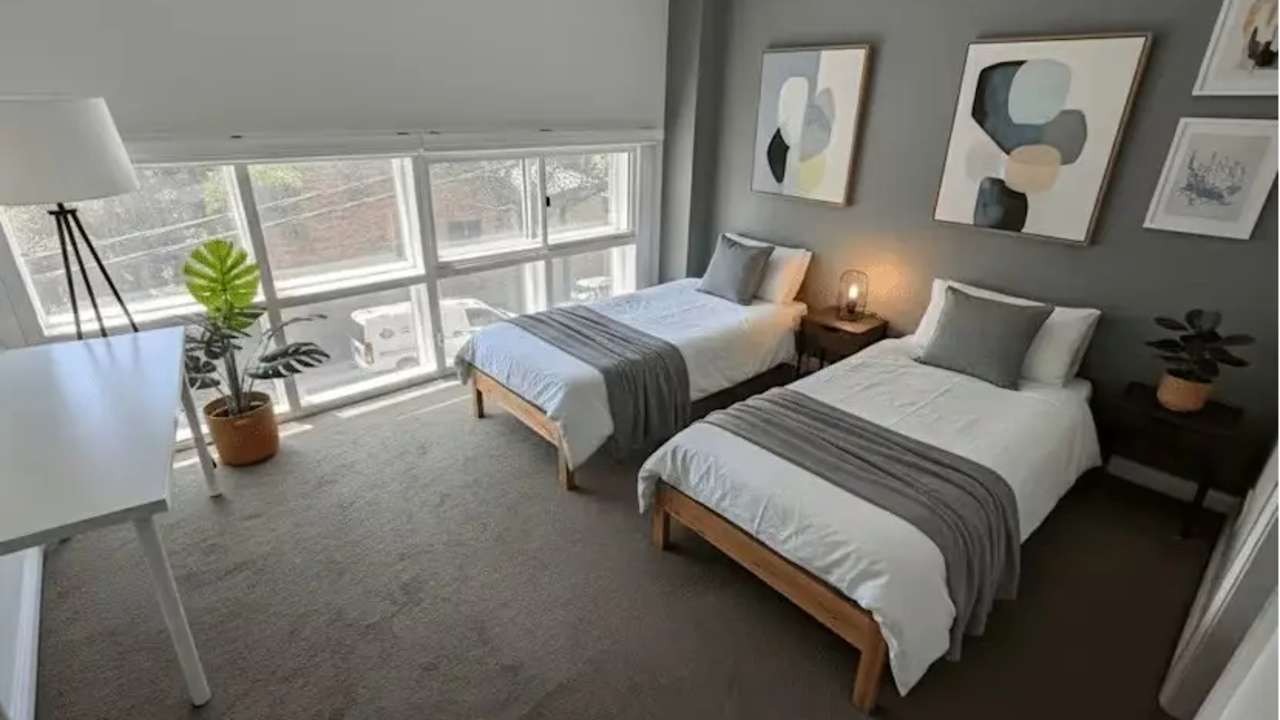 Furnished room in a share house