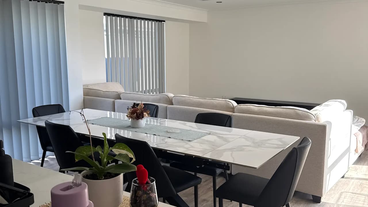 Unfurnished room in a share house