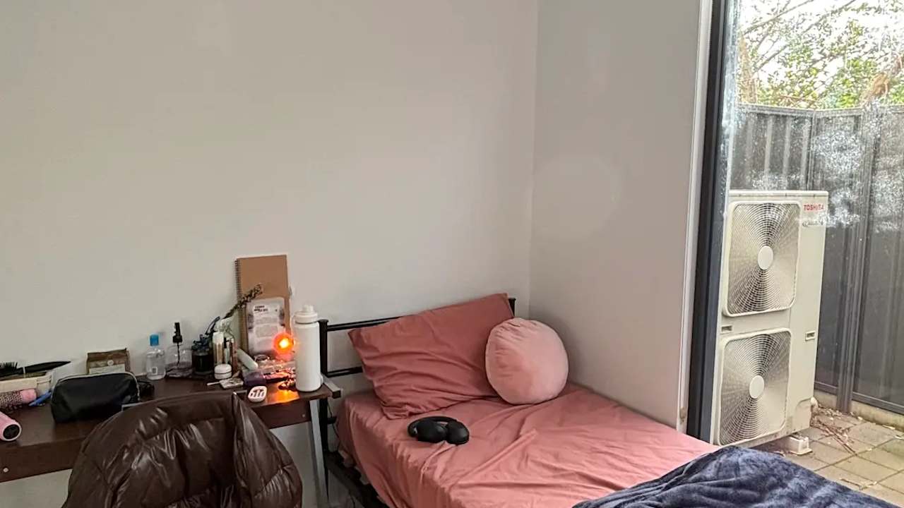 Furnished room with own bathroom