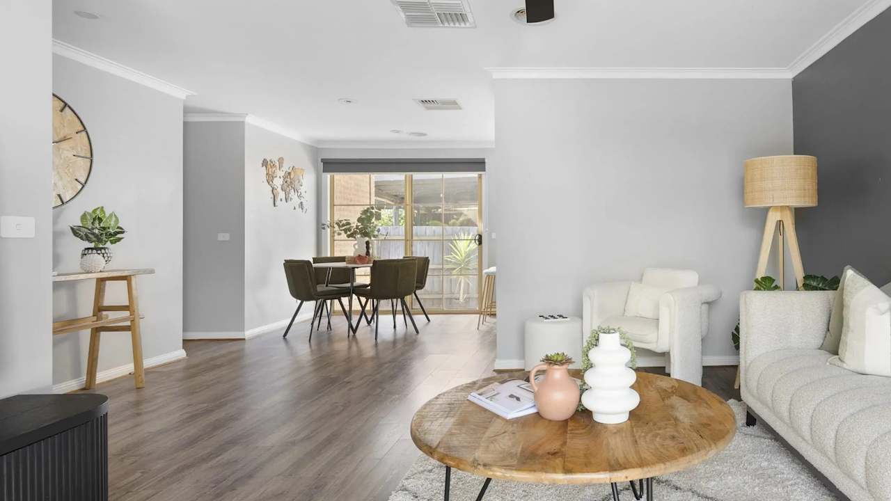 Furnished room in a share house