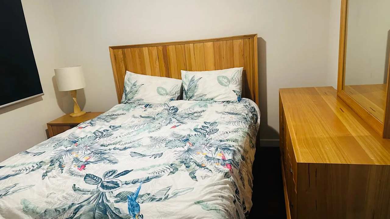 Room in a share house