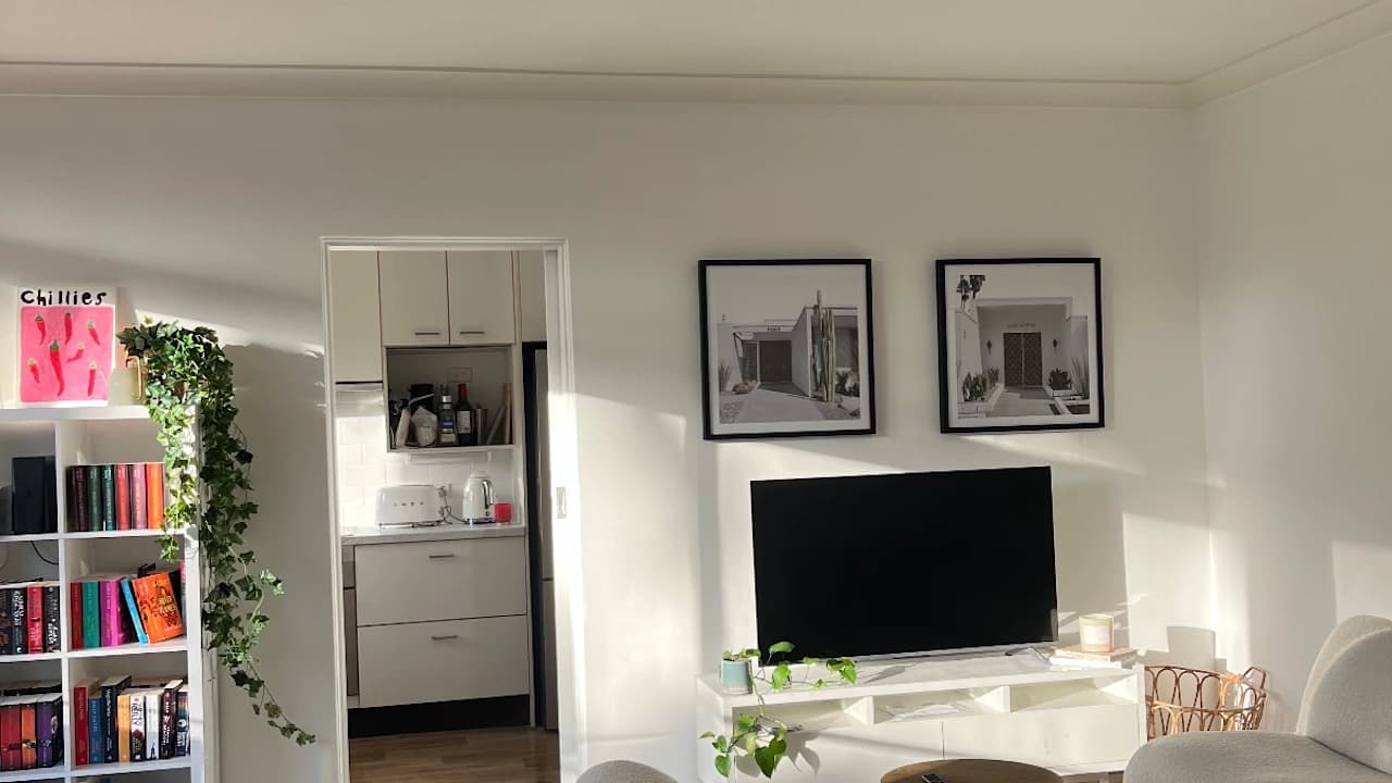 Unfurnished room with own bathroom