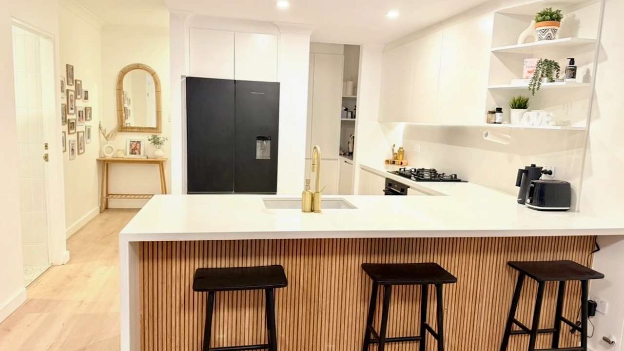Furnished room with own bathroom