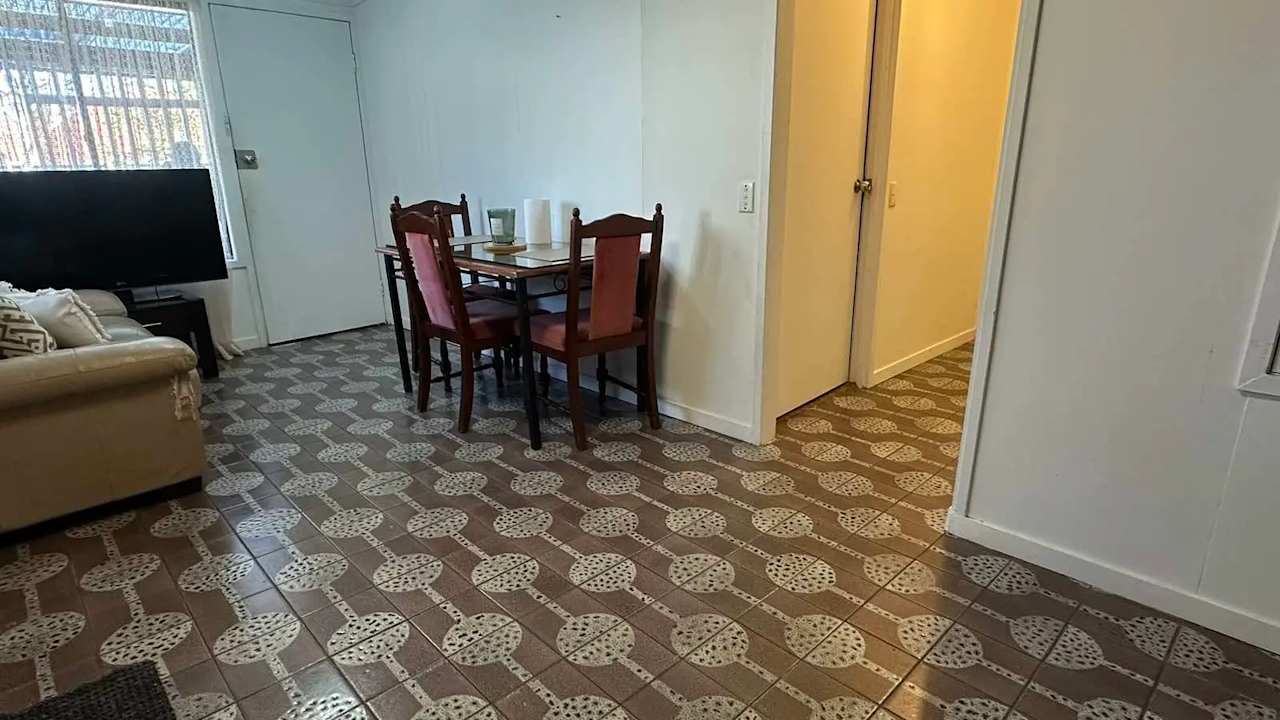 Whole property with 2 rooms for rent