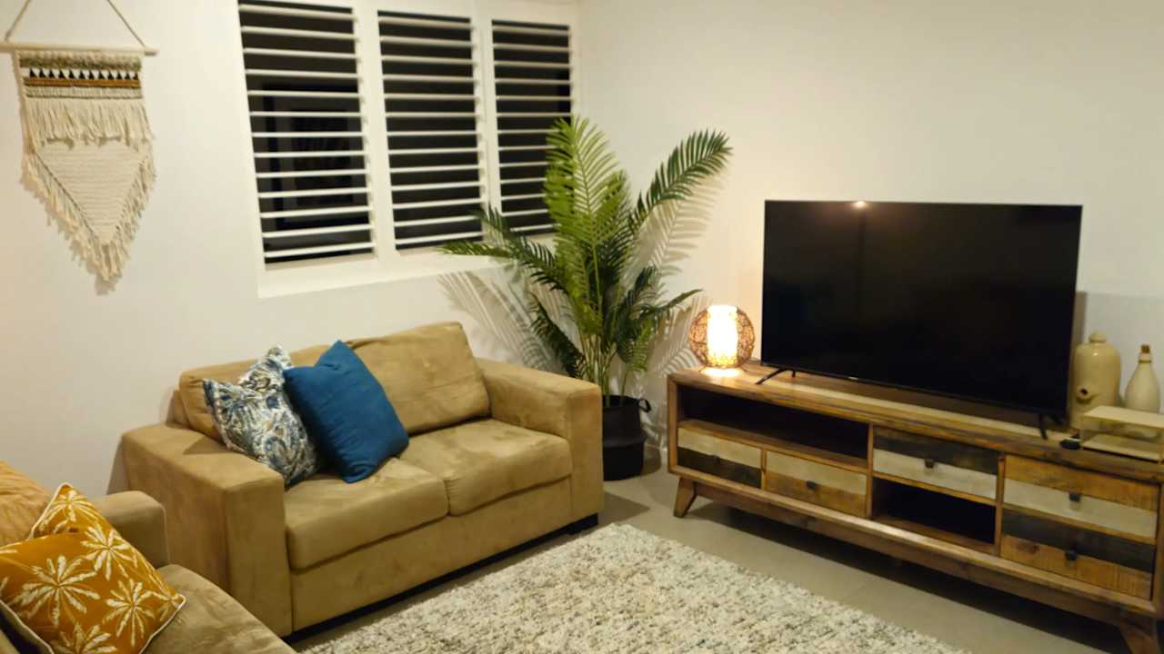 Whole property with 2 rooms for rent