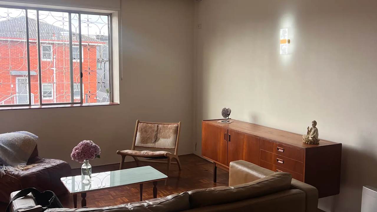 Room in a share house