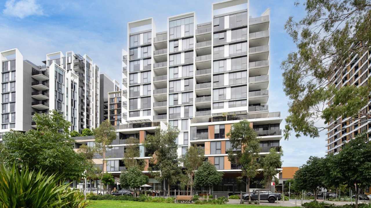 Whole property with 2 rooms for rent