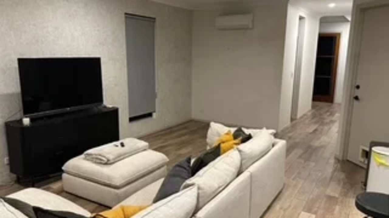 Unfurnished room in a share house