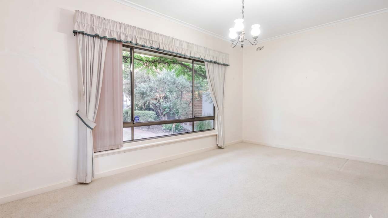Unfurnished room in a share house