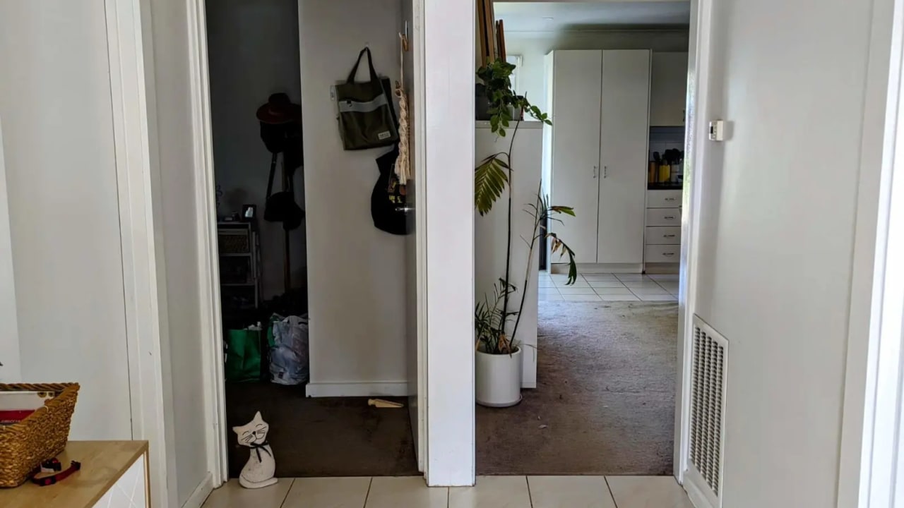 Unfurnished room in a share house