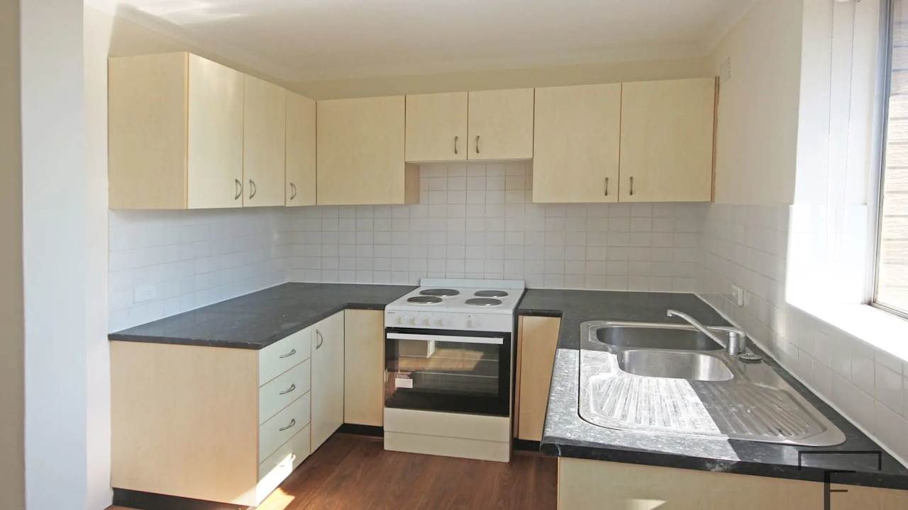 Whole property with 2 rooms for rent