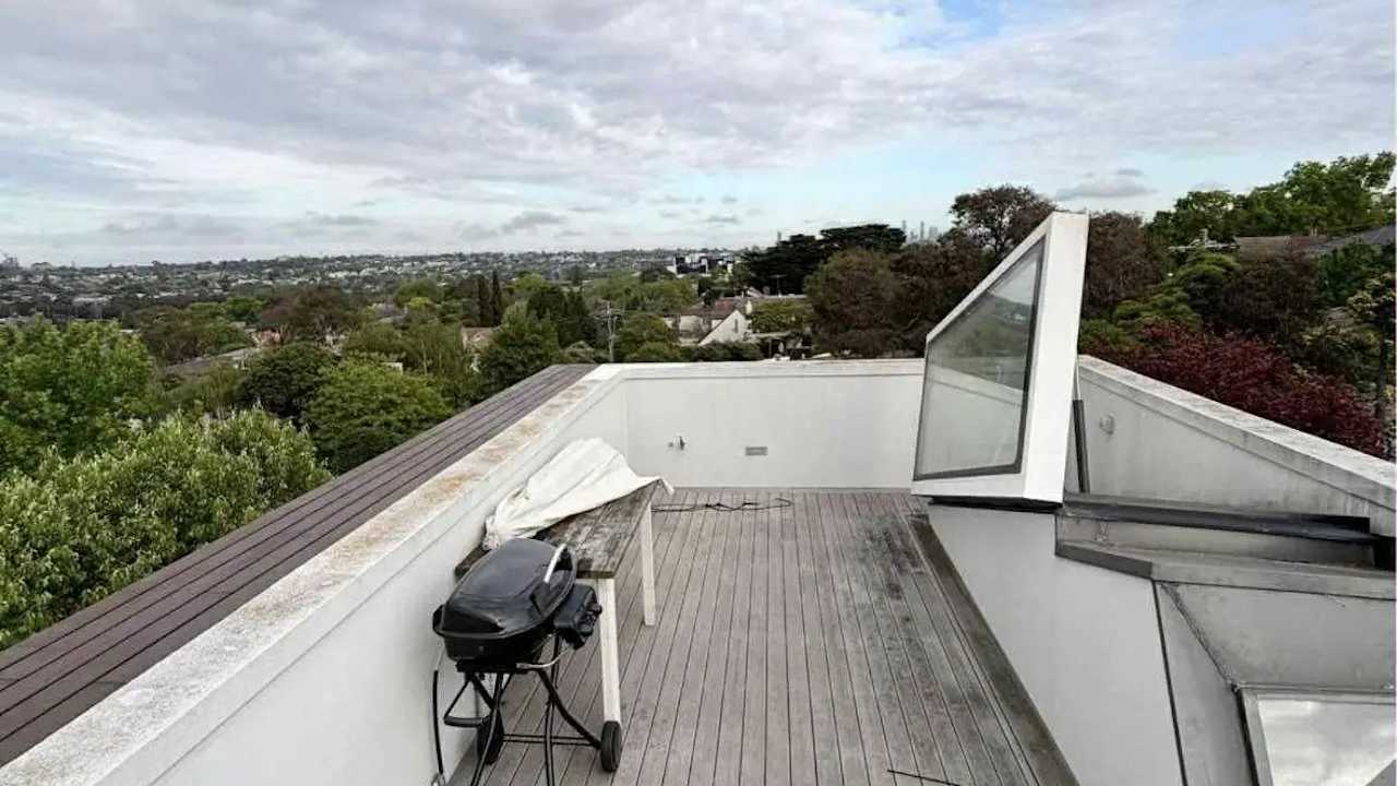 Unfurnished room with ensuite in a share house