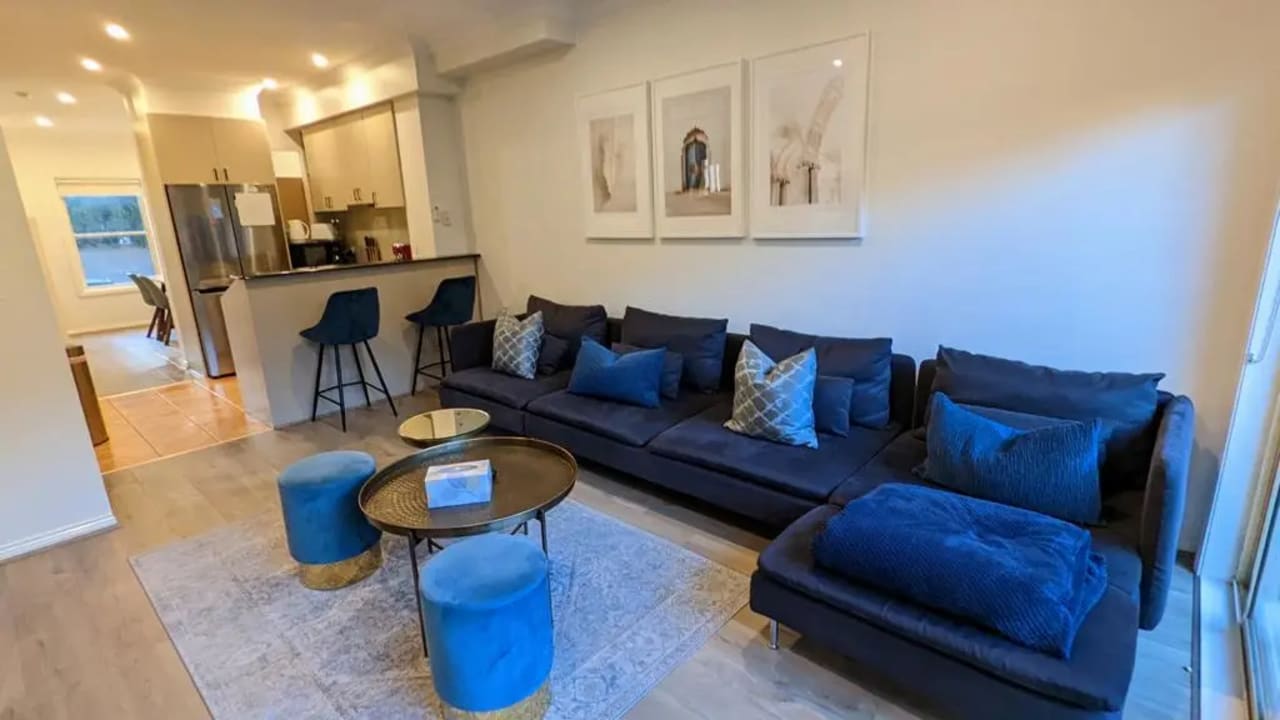 Furnished room with own bathroom