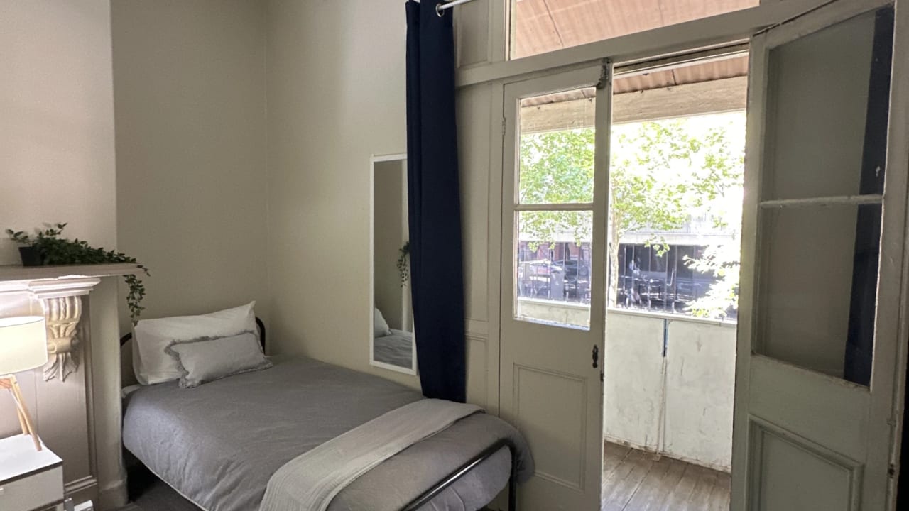 Furnished room in a share house