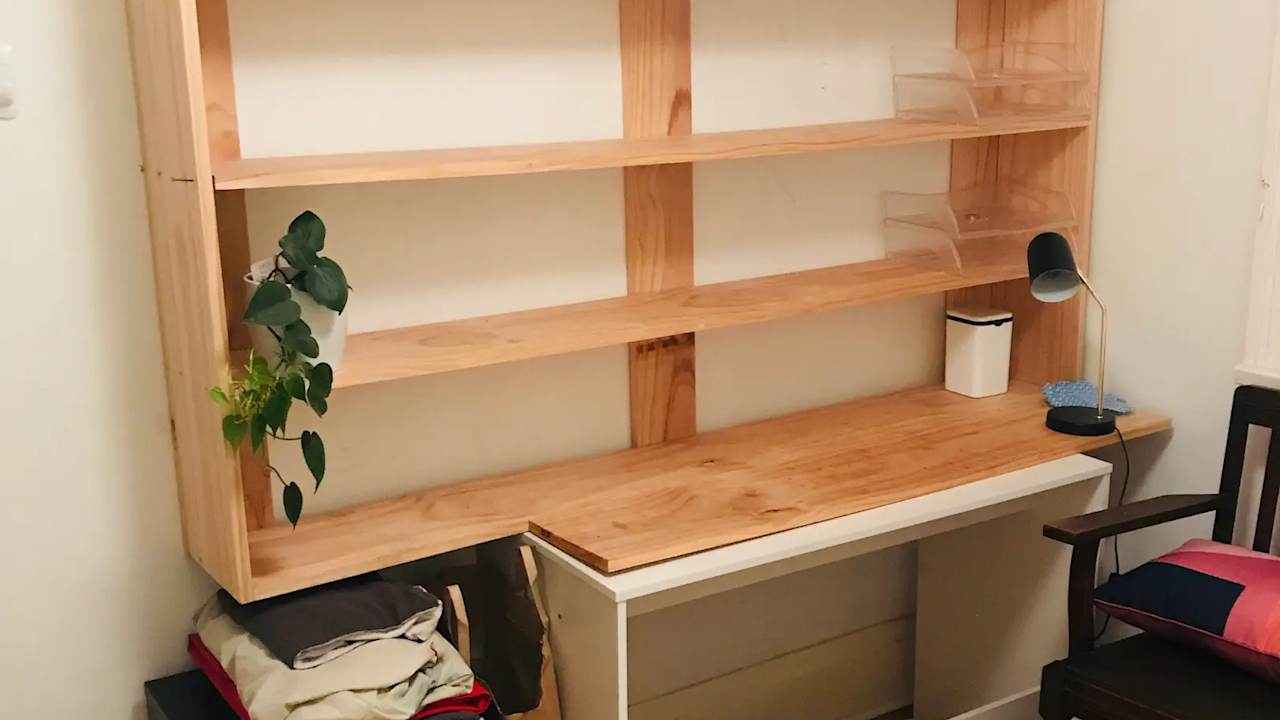 Furnished room in a share house