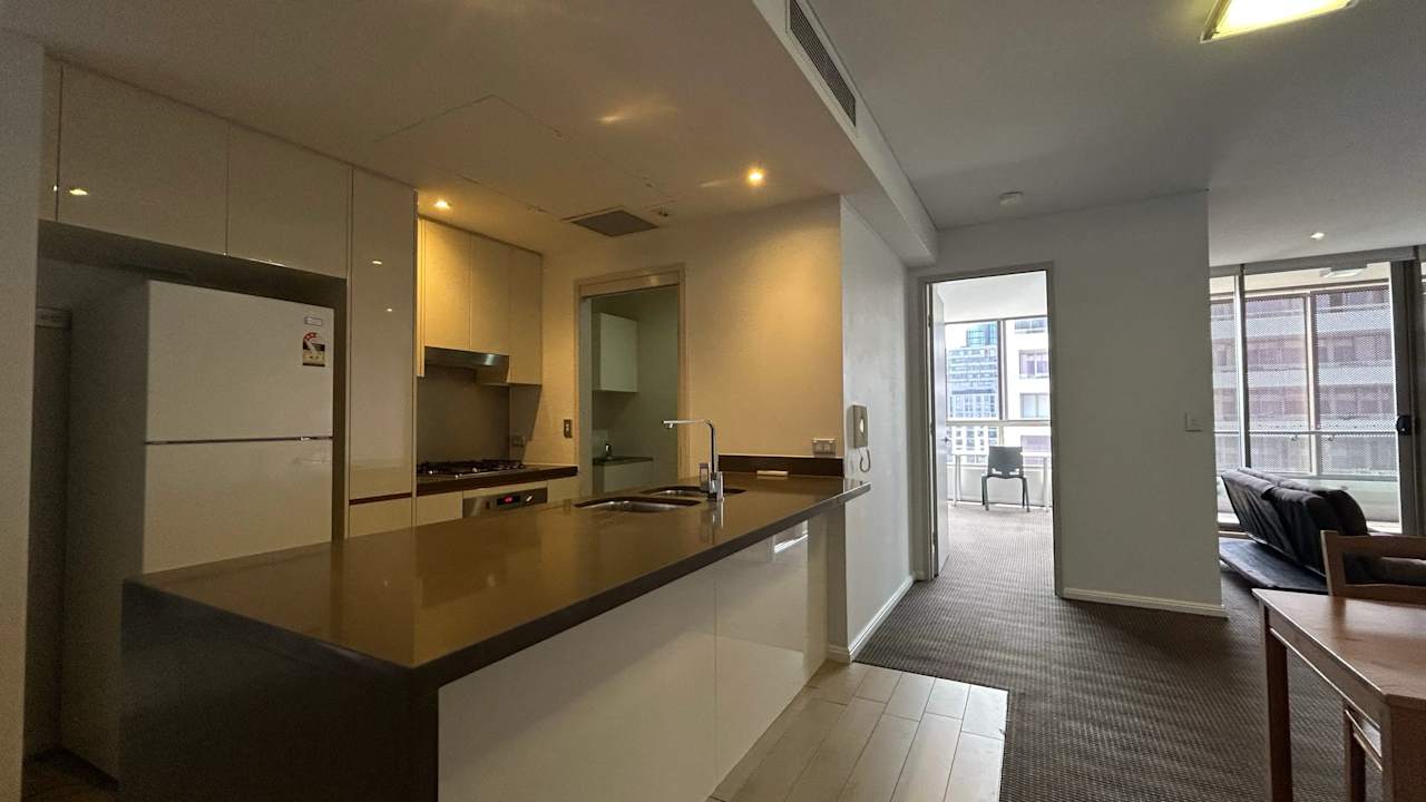 Whole property with 2 rooms for rent