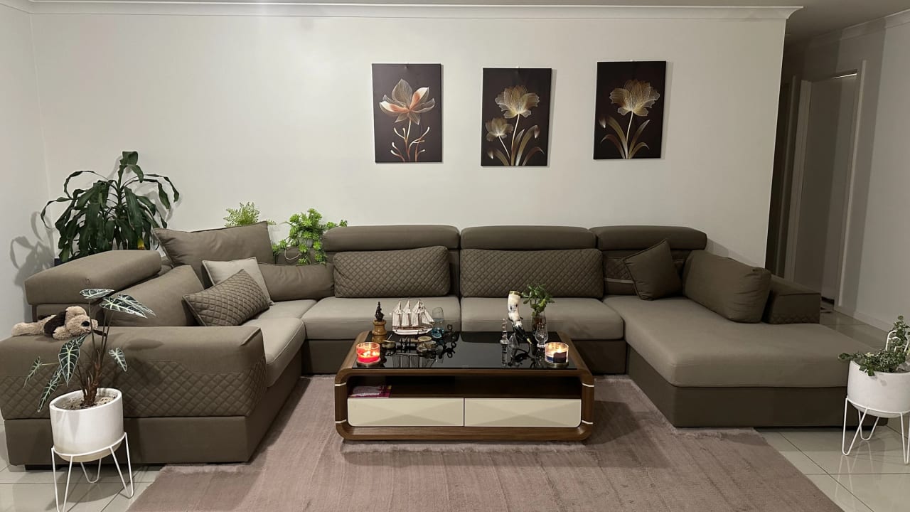 Furnished room with own bathroom