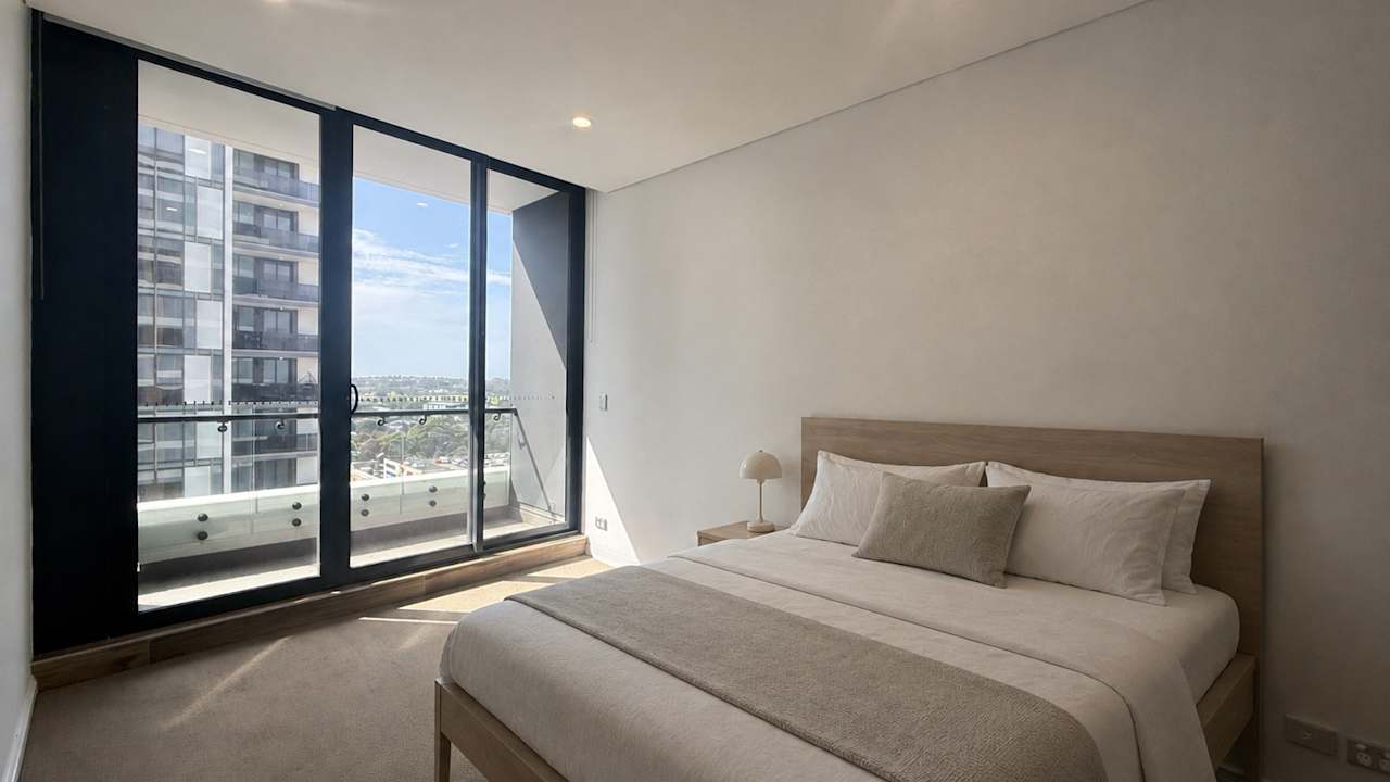 Furnished room with own bathroom