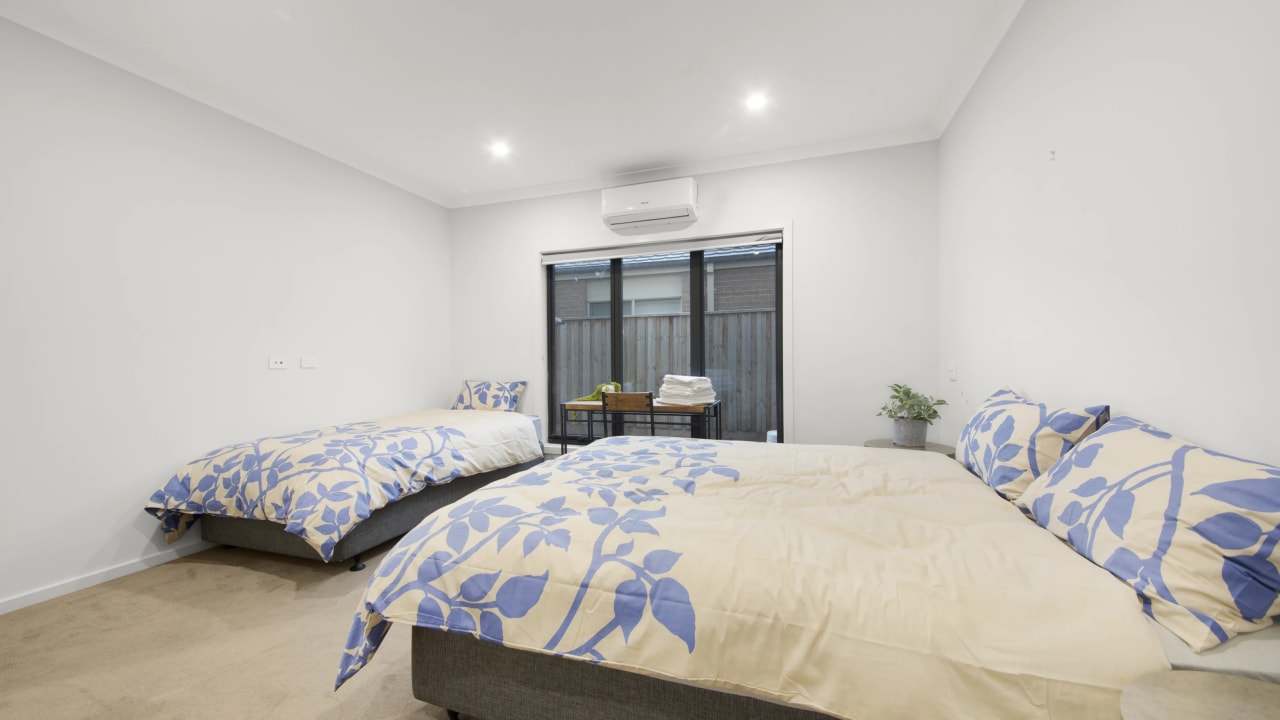 Furnished room with ensuite in a share house
