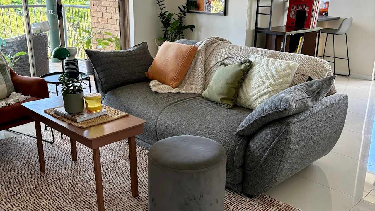 Unfurnished room with own bathroom