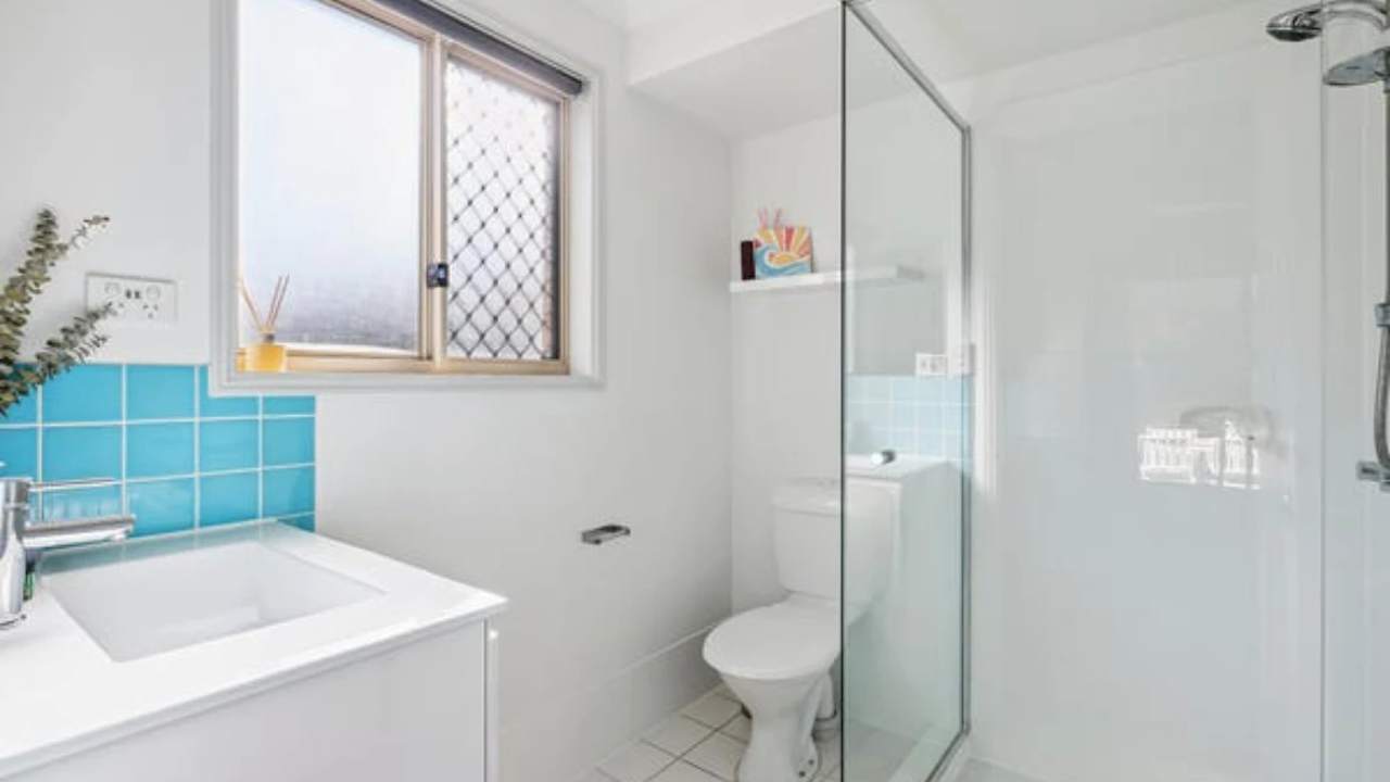 Unfurnished room with ensuite in a share house
