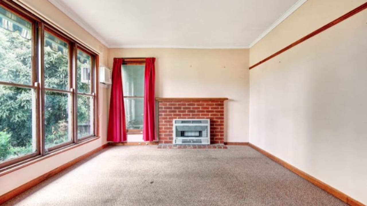 Whole property with 2 rooms for rent
