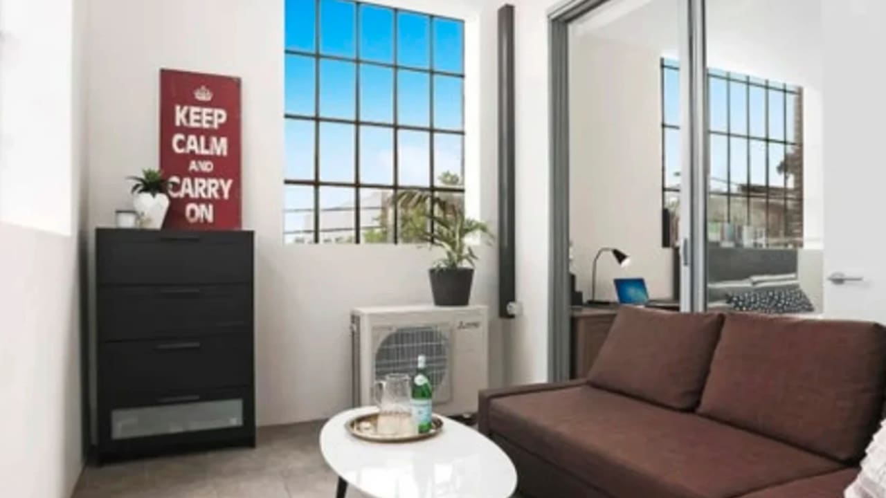 Unfurnished room with own bathroom