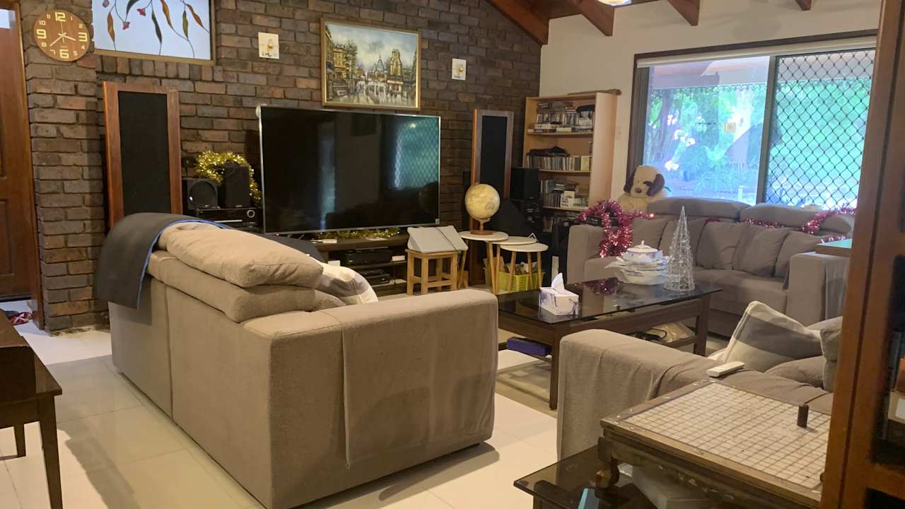 Room in a share house