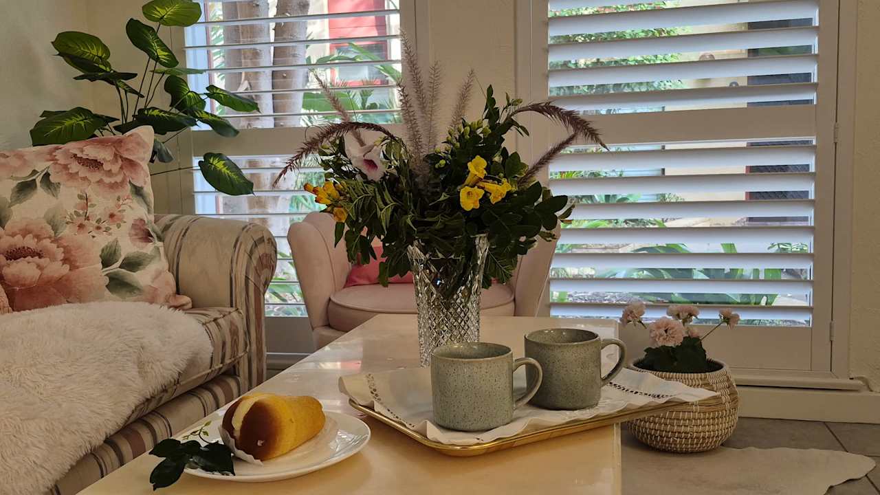 Whole property with 2 rooms for rent