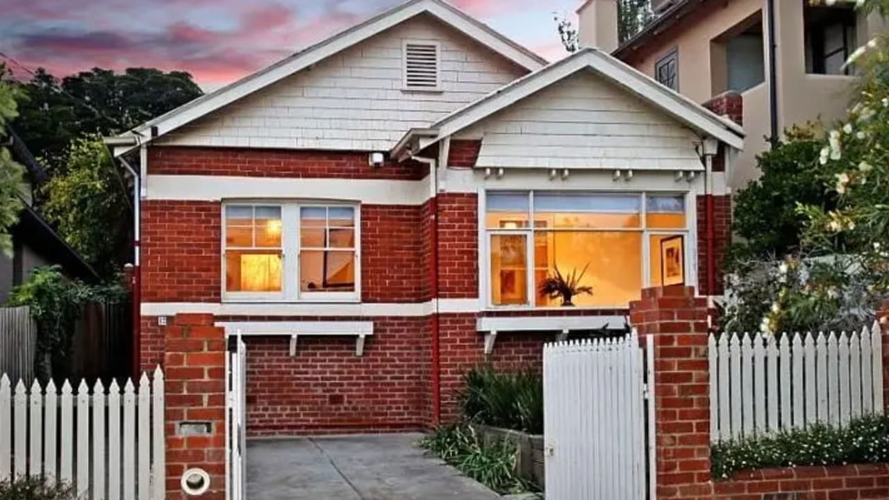 Unfurnished room in a share house