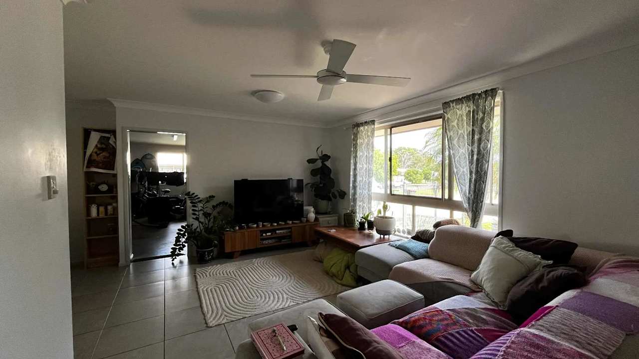 Unfurnished room in a share house