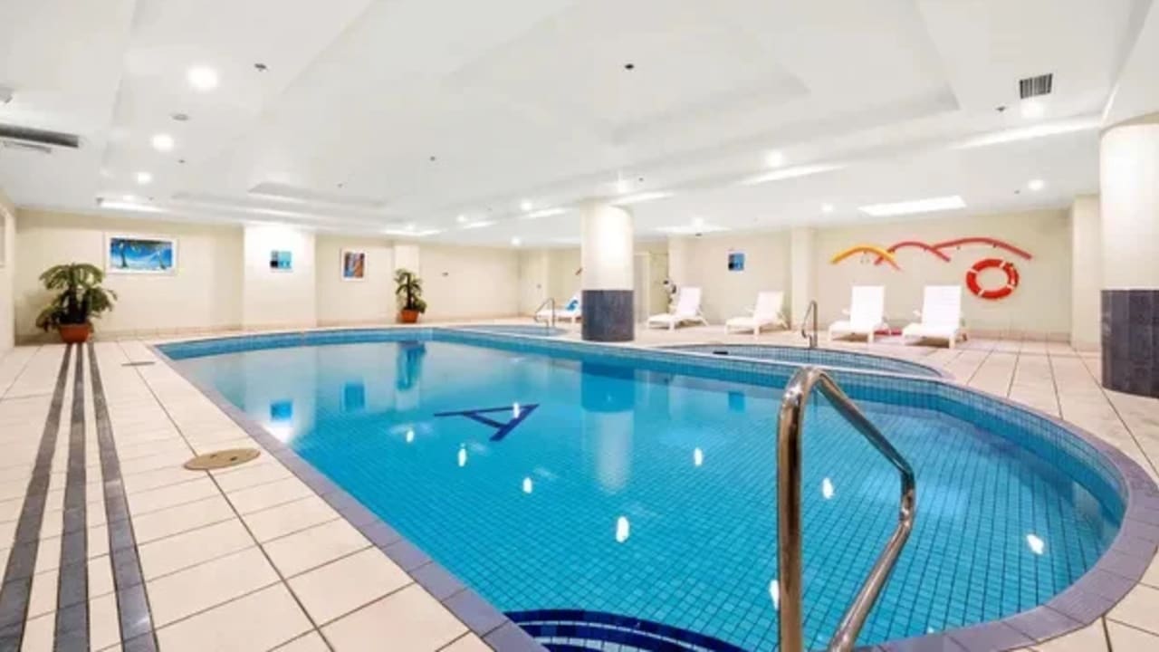 Furnished room with own bathroom