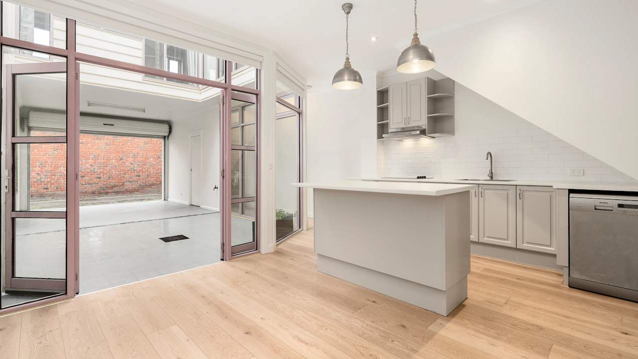 Room with ensuite in a share house