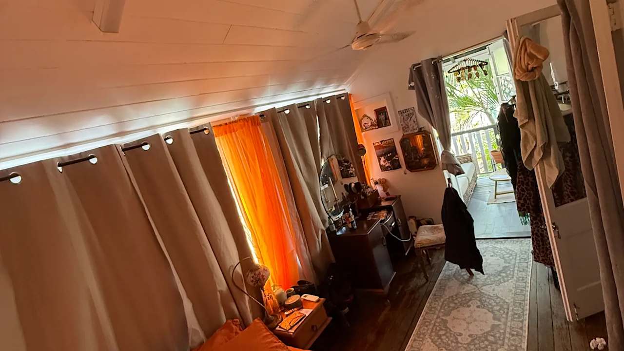 Unfurnished room in a share house