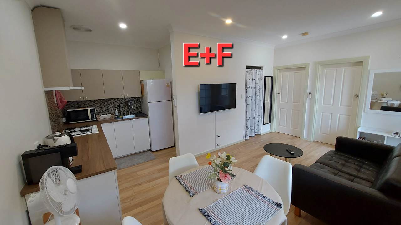 Furnished room in a flatshare