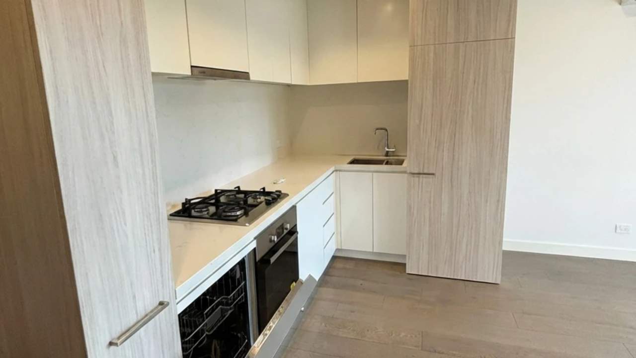 Whole property with 2 rooms for rent