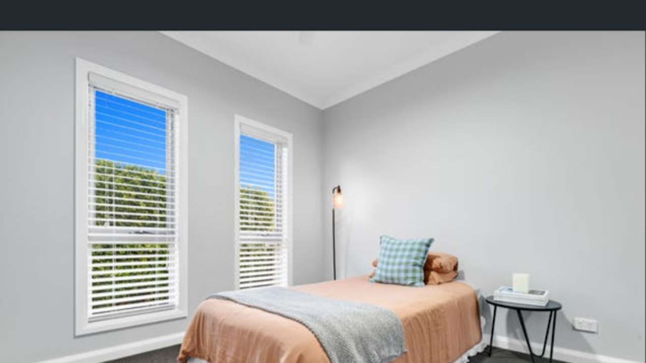 Whole property with 3 rooms for rent