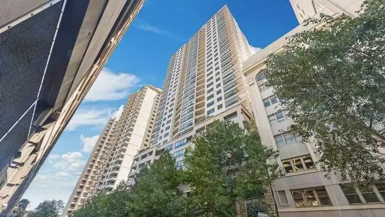 Whole property with 2 rooms for rent