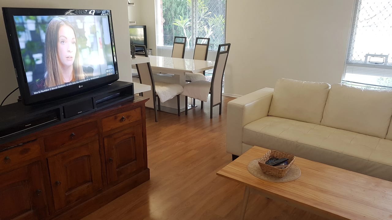 Room in a share house
