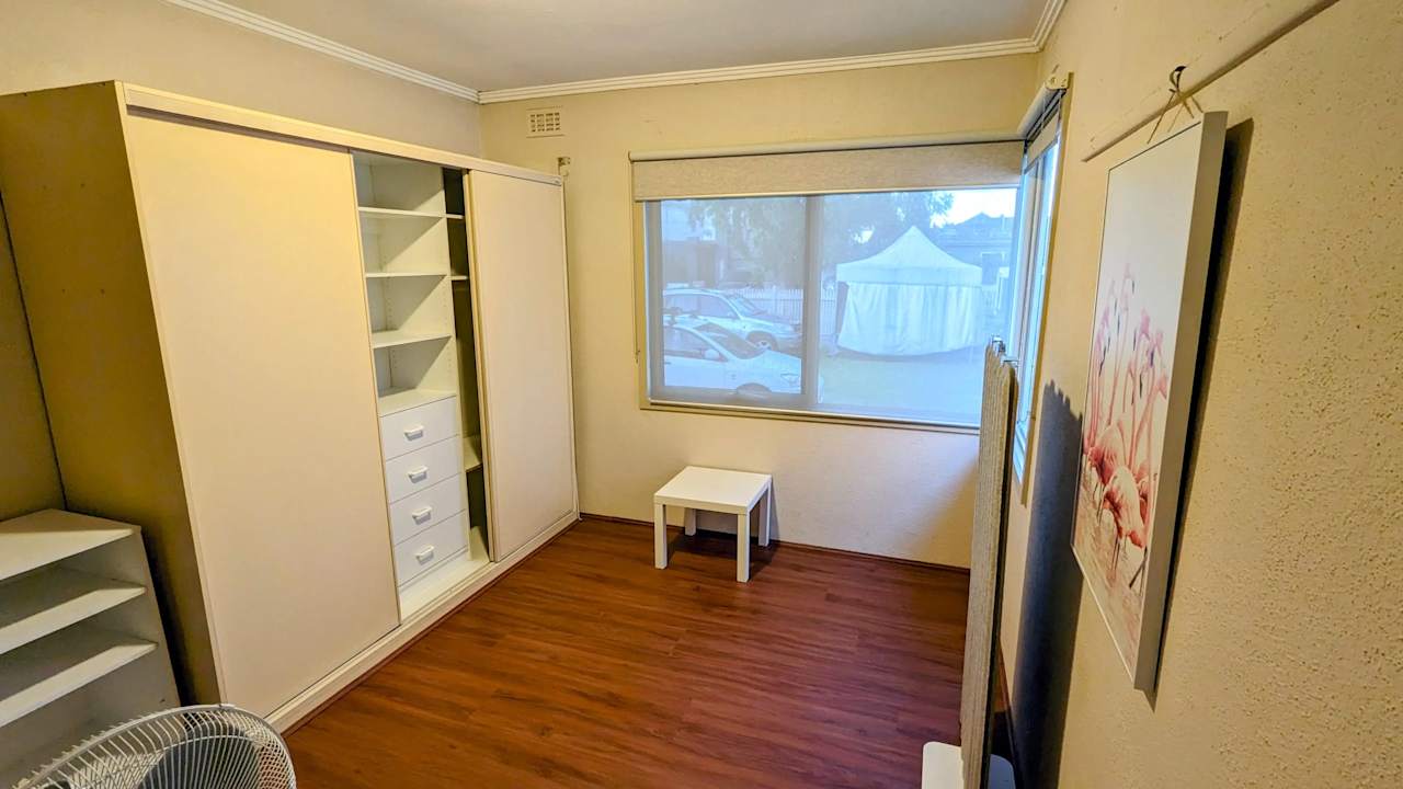 Unfurnished room in a share house
