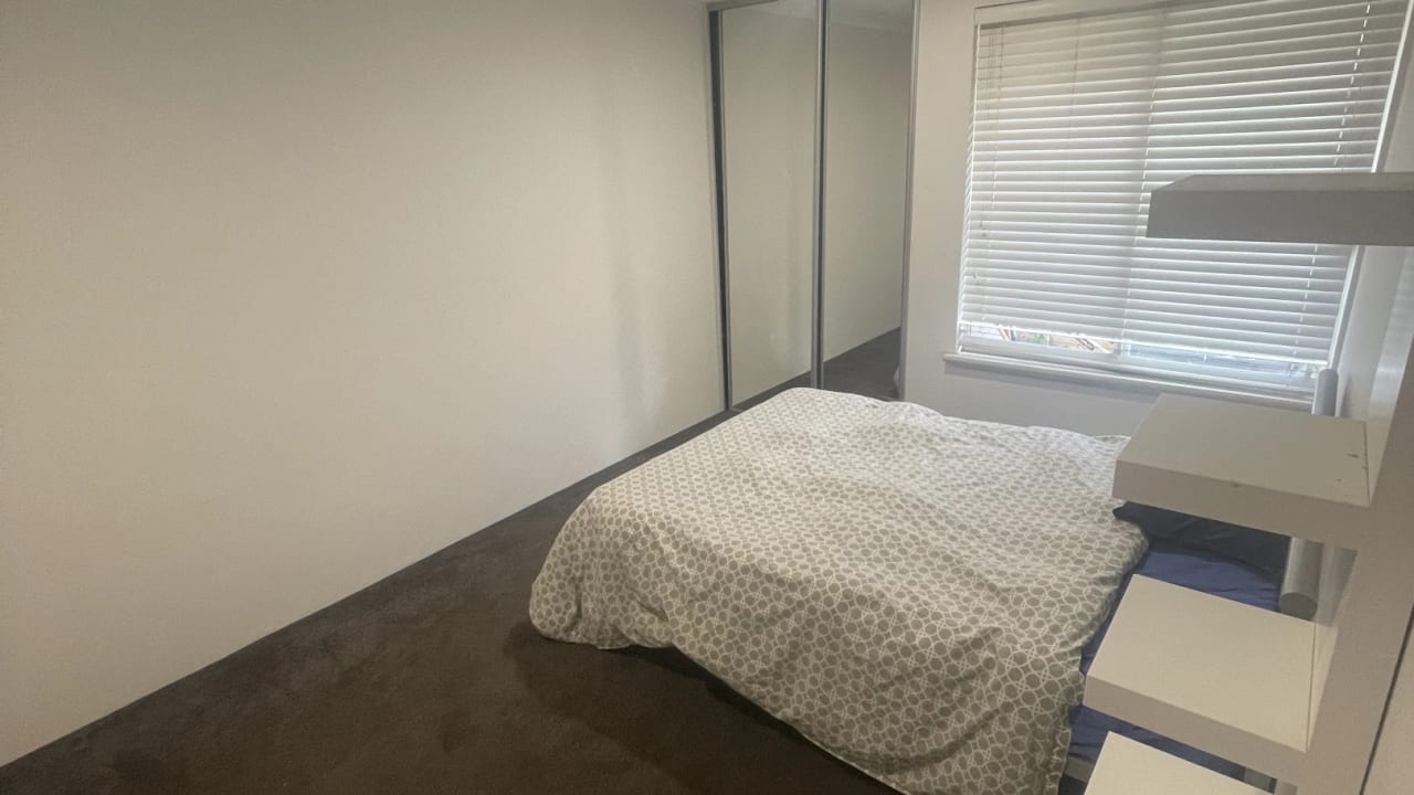 Unfurnished room with own bathroom