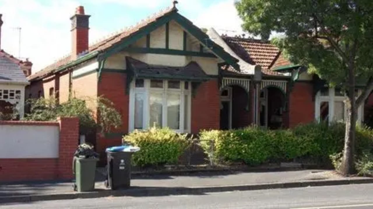 Whole property with 4 rooms for rent