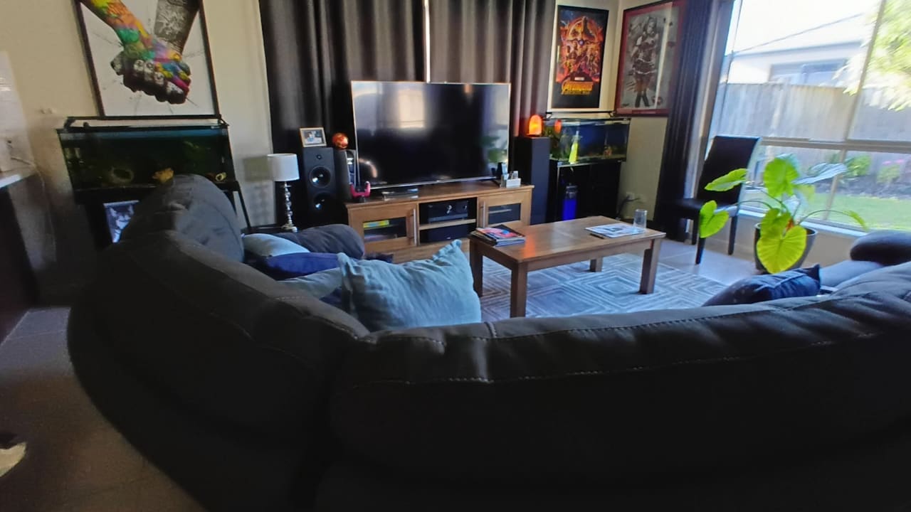Room in a share house