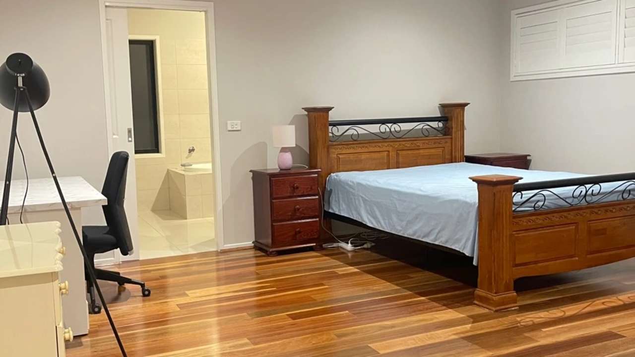 Furnished room with ensuite in a share house
