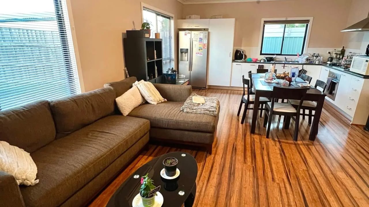 Furnished room in a share house