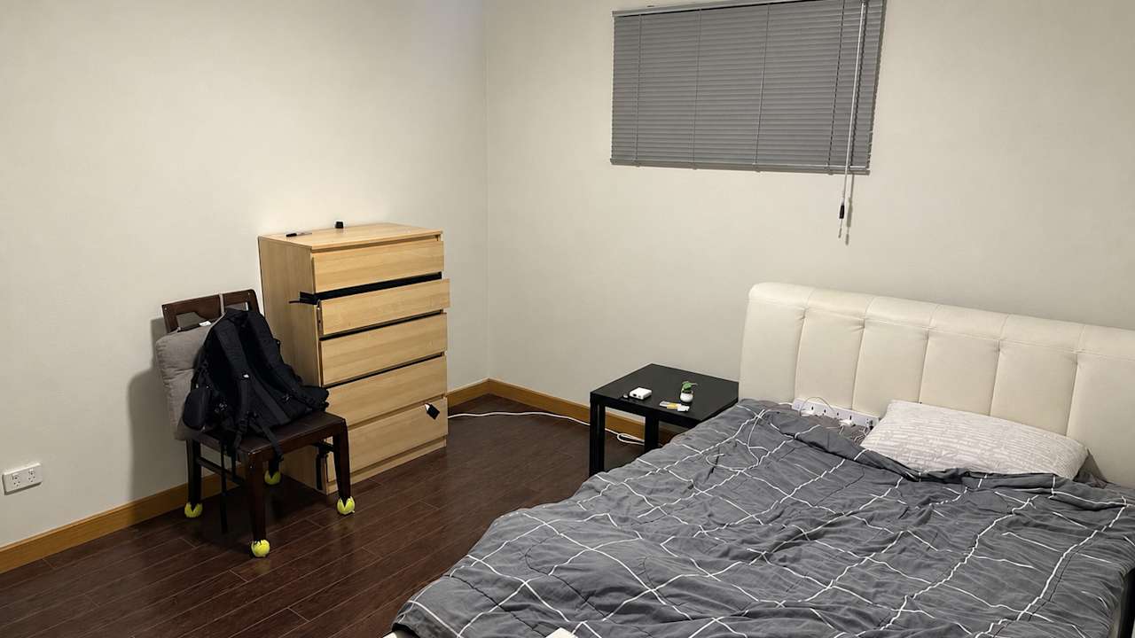 Whole property with 2 rooms for rent